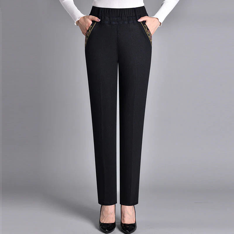 Adelheid - Damenjeans mit Gummibund und Seitentaschen