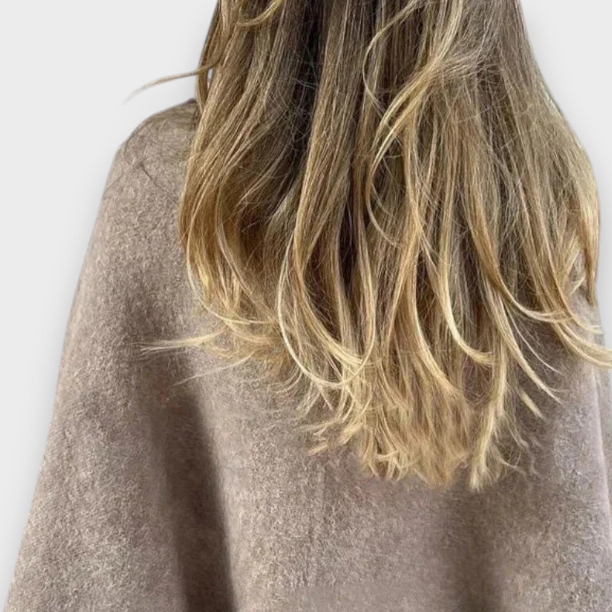 Ilse | Kurze Jacke mit elegant ausgestellten Ärmeln